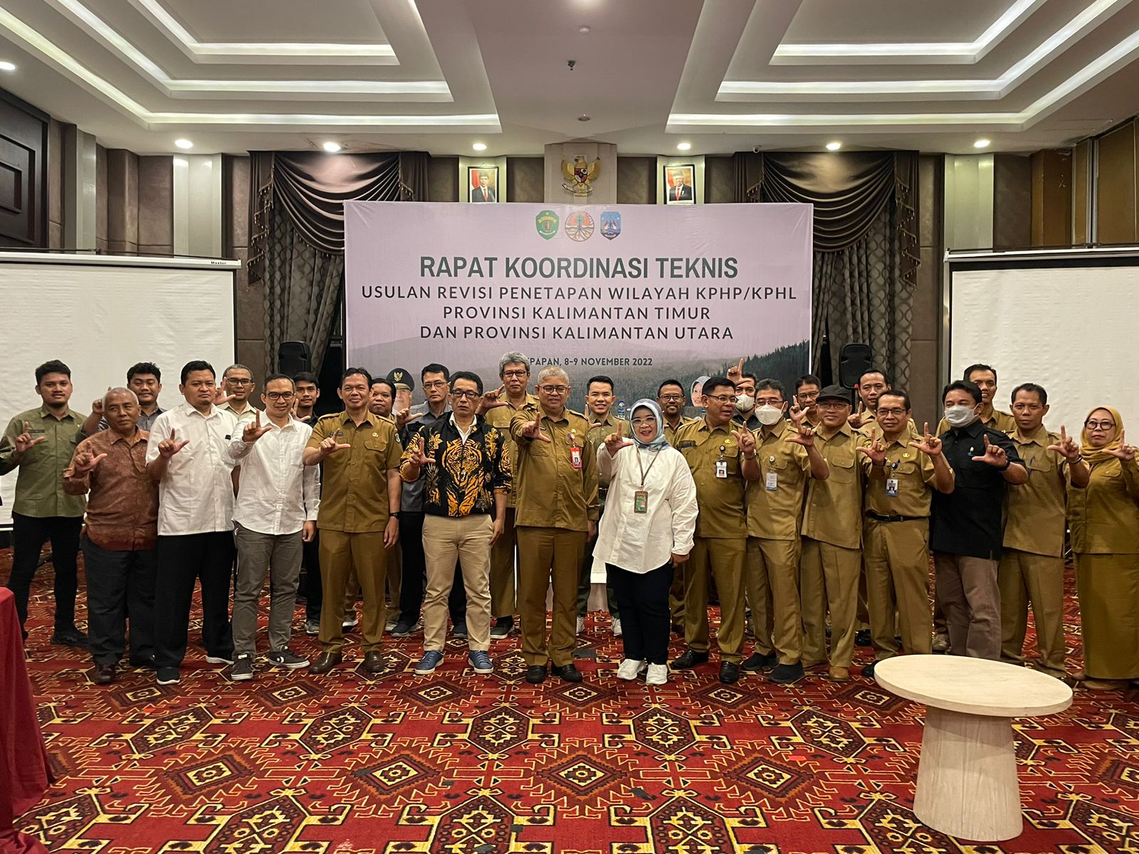 https://dishutkaltim.com/public/admin/images/gambar_berita/1668127769_WhatsApp Image 2022-11-11 at 8.46.16 AM.jpeg